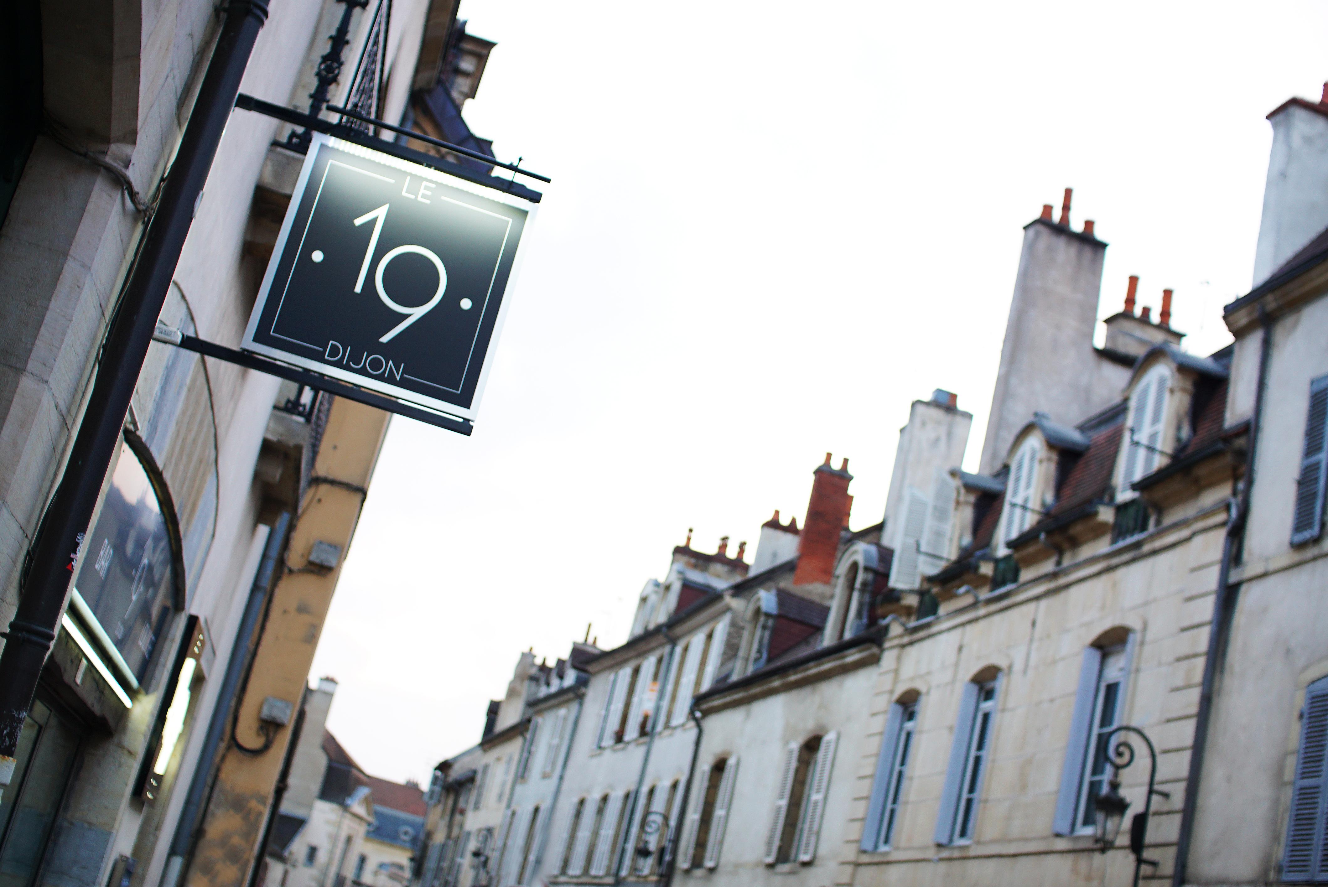 Maison Philippe Le Bon Hotel, Restaurant & Bar Le 19 Digione Esterno foto